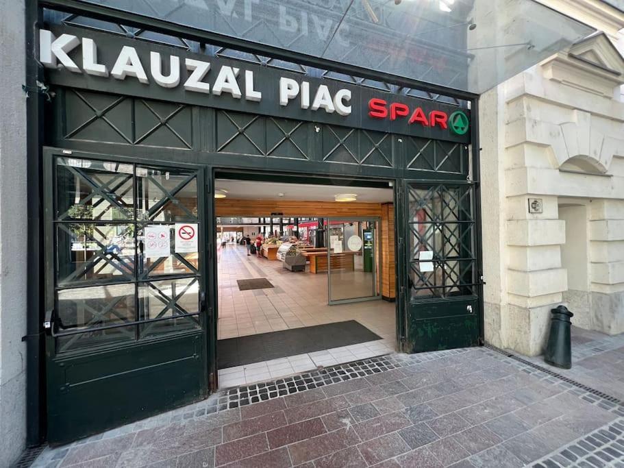 Best Location Up To 6 Guests Budapest Bagian luar foto